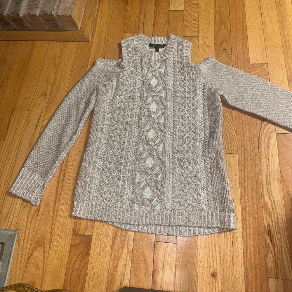 BCBGmaxazria Size XS Silver Cold Shoulder Sweater